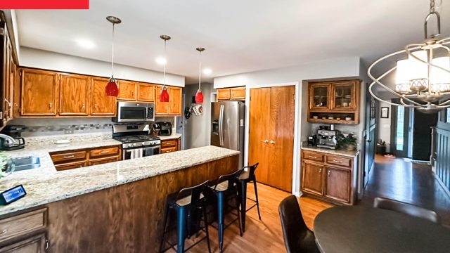 Transforming a Dated Kitchen: 