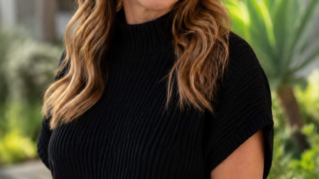 Unexpected Connections: Kelly Dodd Responds to Trump Donor Photo Fallout | link login kingdomtoto, b