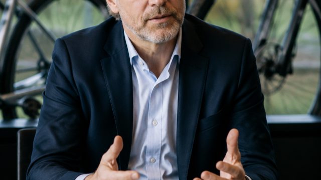 Accell Group's Strategic Shift: Insights from CEO Jonas Nilsson | harga rokok evo, kizi online, toge