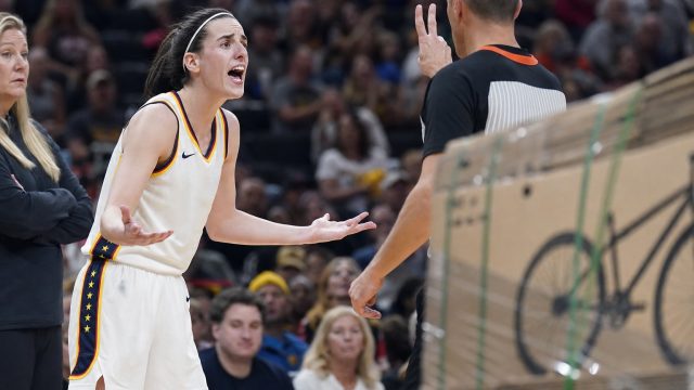 Caitlin Clark's Technical Foul Sparks Debate in WNBA: What’s Next? | situs nuke gaming, situs judi s